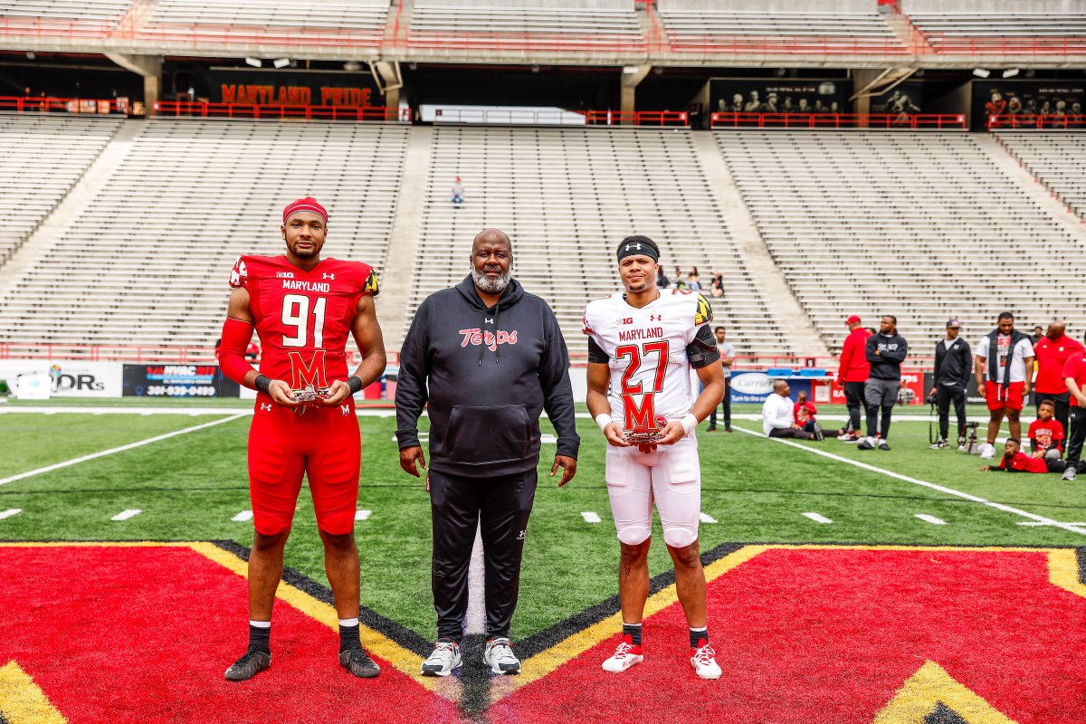 Dale Castro Special Teams Award: <a href="/Chantz_harley24/">Chantz</a>, <a href="/Leonnjr_/">Leon Haughton Jr</a>, <a href="/octaviansmithjr/">Octavian Smith Jr.</a>, <a href="/KobiThomas/">Kobi Thomas</a>
Neil Olkewicz LB Award: <a href="/KellanWyatt/">Kellan “Golivee” wyatt</a>, <a href="/JaishawnBarham/">JB</a>
Scott Tye Outstanding Non-Scholarship Player Award: <a href="/ChristianTee01/">Christian Teague</a>, <a href="/elimason26/">Eli Mason</a>

More: go.umd.edu/3nhV5PA