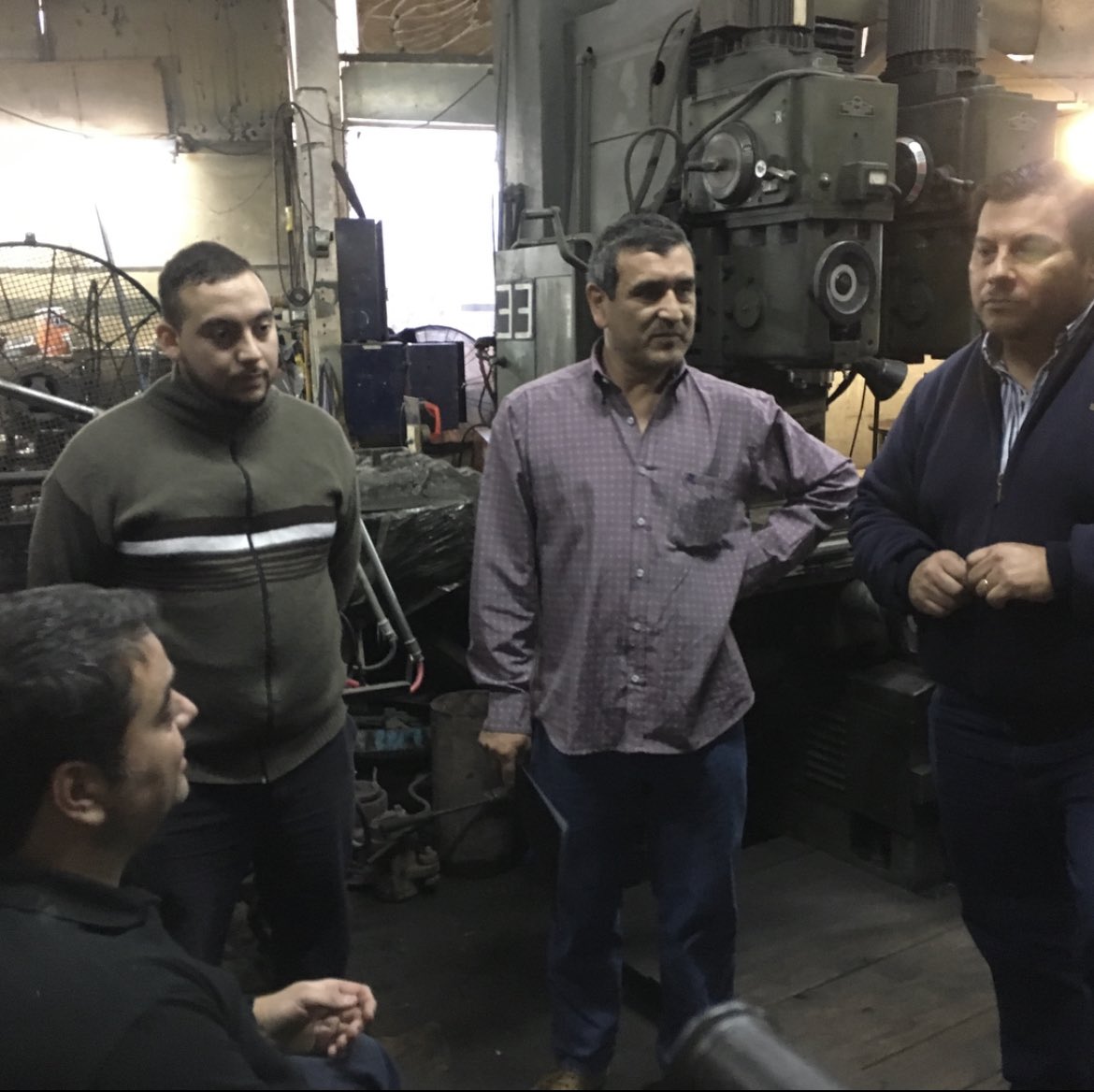 Feliz día para todos los trabajadores que con su esfuerzo y dedicación siguen construyendo este gran país.