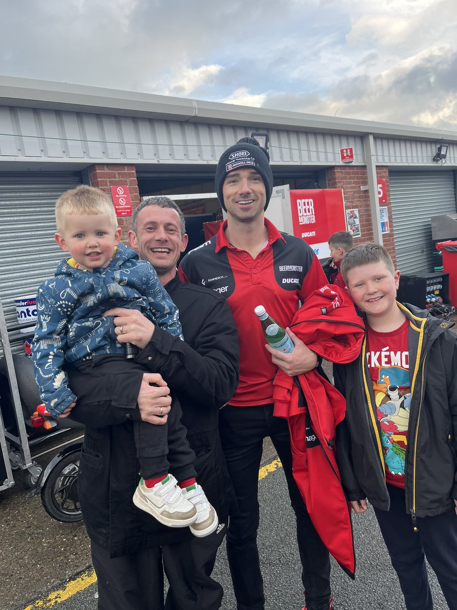 charlyatlas's tweet photo. Thank you to @GIrwinRacing for the awesome family photo at Oulton and also to your Gaffa @paulbirdpbm for putting the chain back on my sons peddle bike in the rain to get him back to the tent. Bloody awesome team through and through. Can’t thank you all enough. https://t.co/AnviBblEa5