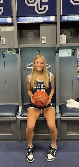 chloe bukowsky tweet media