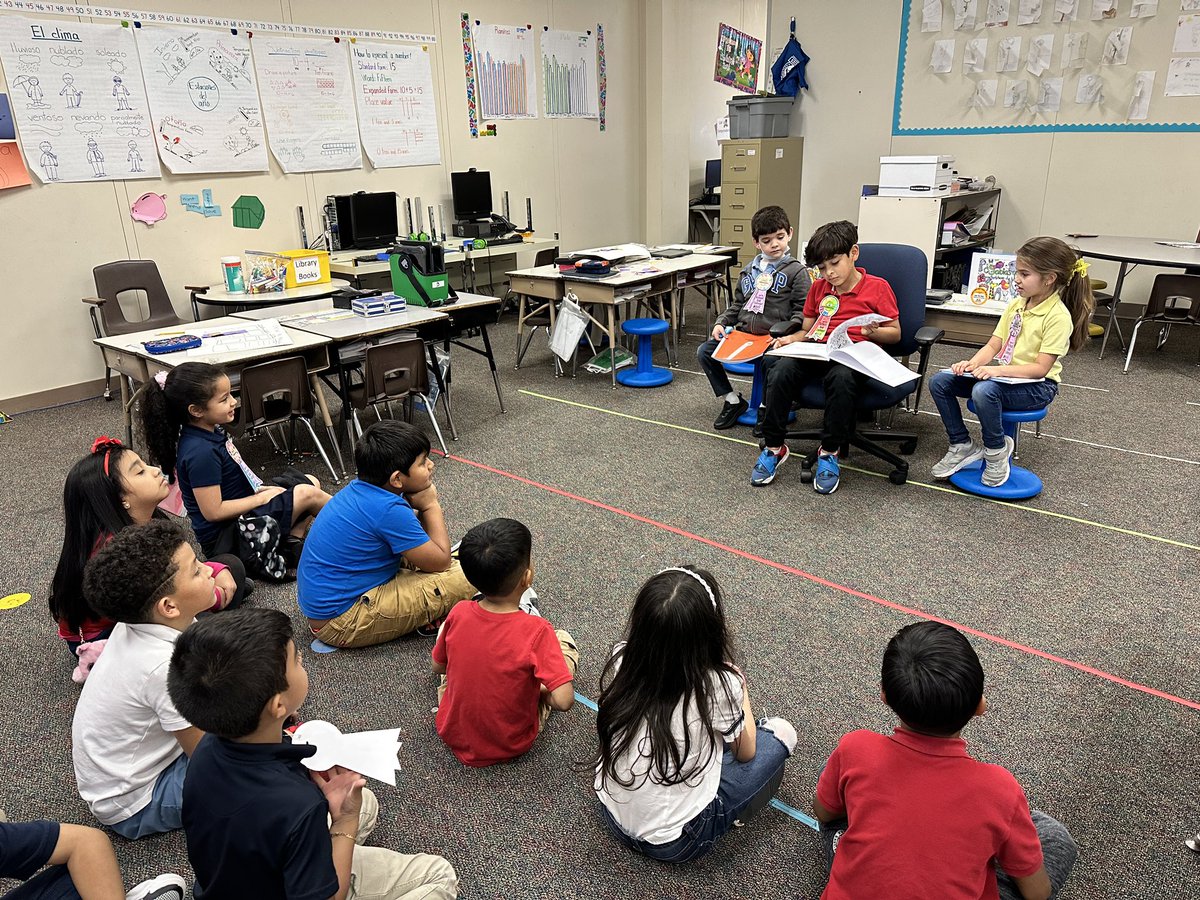 ARamirezHH's tweet photo. My students are proud authors.  @hearnehusky  @studentreasures https://t.co/7TdYtHQj5x