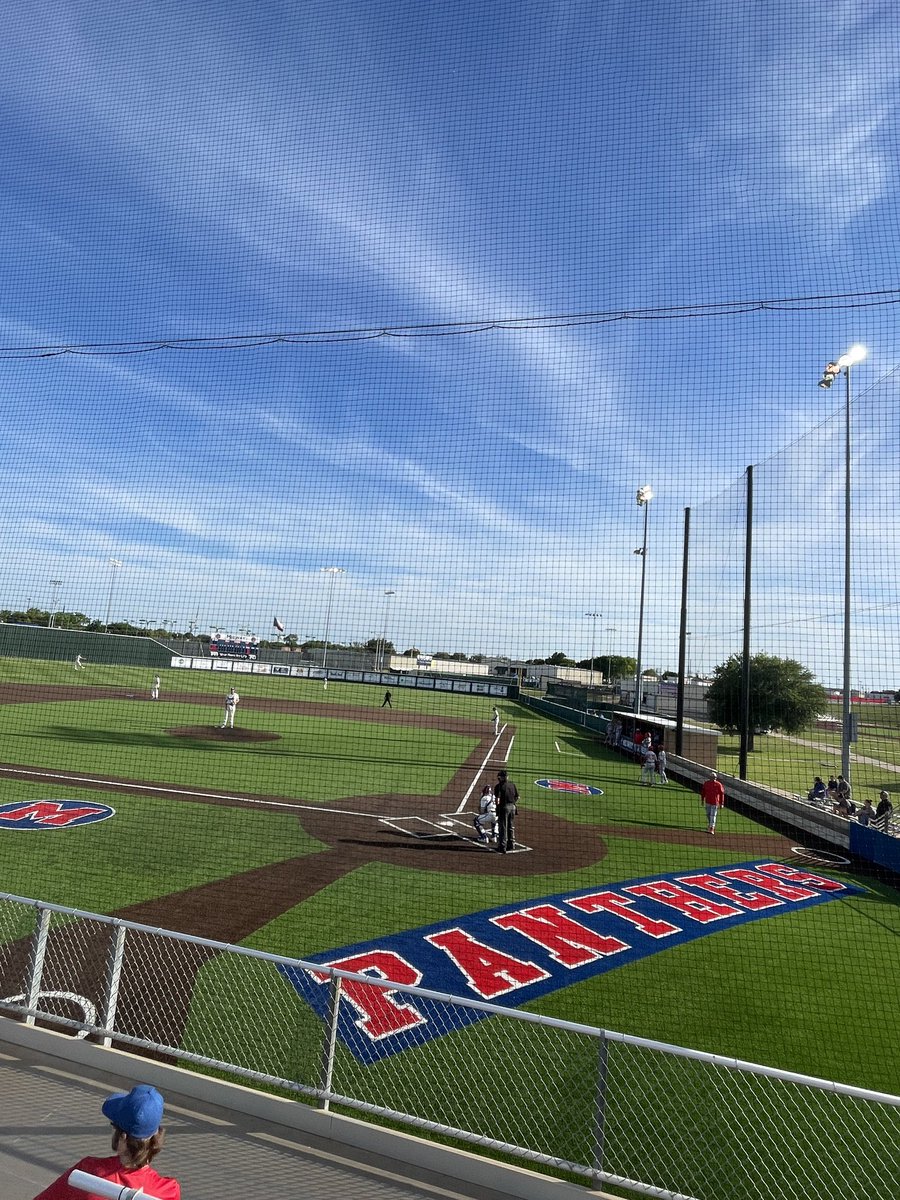 Perfect day for @MidwayPanthers baseball!