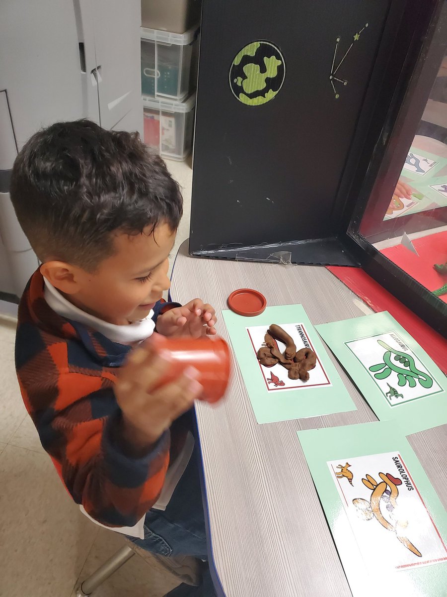 LitEaglesMaker's tweet photo. Dinosaurs MakerSpace centers https://t.co/BwJiK0t47n