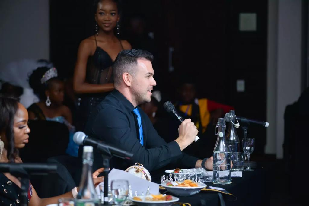 ISOM014's tweet photo. 🙏🙏🙏APPRECIATION POST | LMMA 2023  JURY🙏🙏🙏.
It's exactly 3 weeks and 3 days today, When these amazing Ladies and Gentlemen stepped in to Crown Africa's little Ambassadors. https://t.co/58WGlXh5Dp