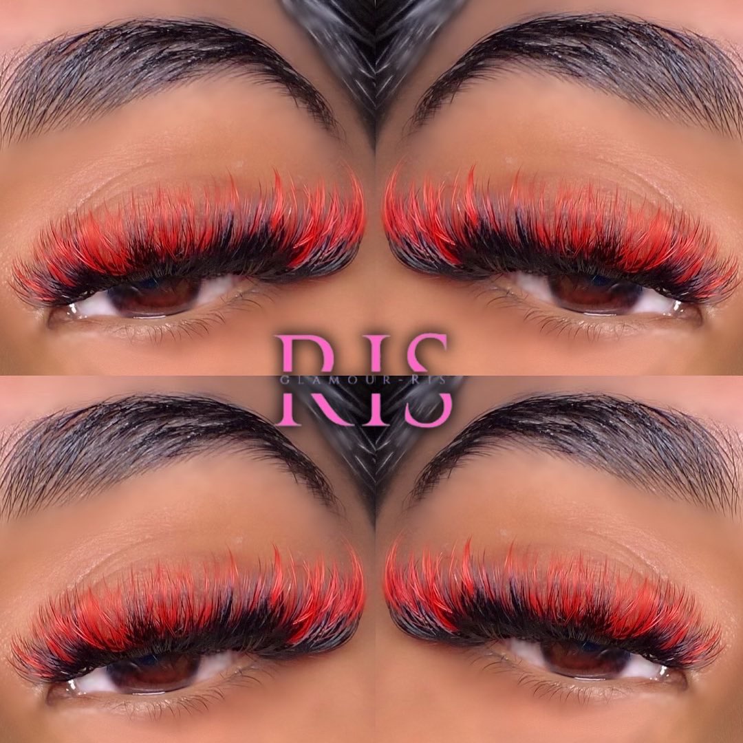 htxris's tweet photo. Hi everyone! my name is Marissa,I’m a lash artist , I love doing creative sets/seeing my clients vision come to life . below I’ve attached a few creative sets and a regular volume set. I am located in cypress/Houston . My instagram is @ glamour.ris , hit the link in bio to book! https://t.co/ddS9ugkOKr