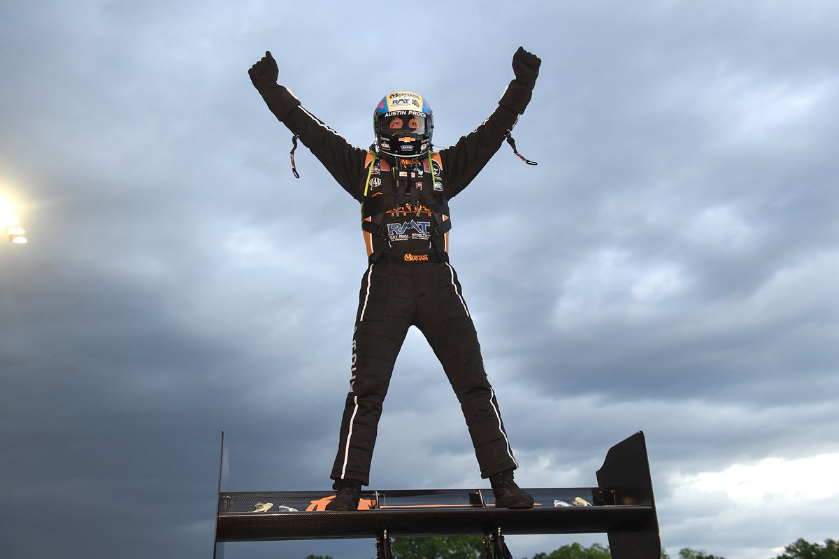 RacingProMedia's tweet photo. Austin Prock and the Montana Brand / RMT dragster team continued to improve from qualifying and find consistency in performance laying down the lowest elapsed time of race day with a 3.686-second pass at 331.53 mph.
#AustinProck #SteveTorrence #LeahPruett #JoshHart #Winner #Wally #zMAXDragway #NHRA #CircleK #4WideNats #JohnForceRacing #Chevrolet #NorthCarolina
https://t.co/B5I2yWU17R