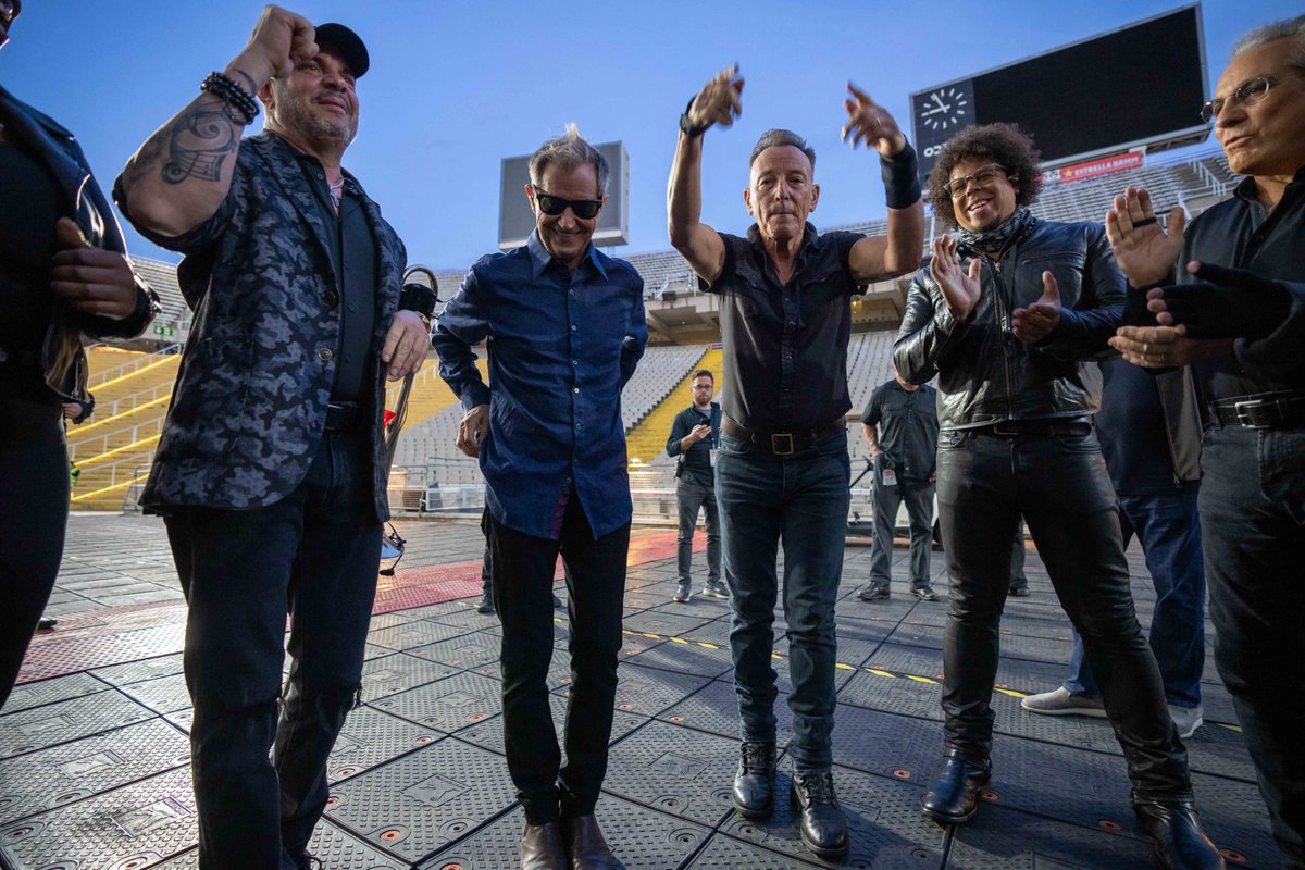 springsteen's tweet image. 