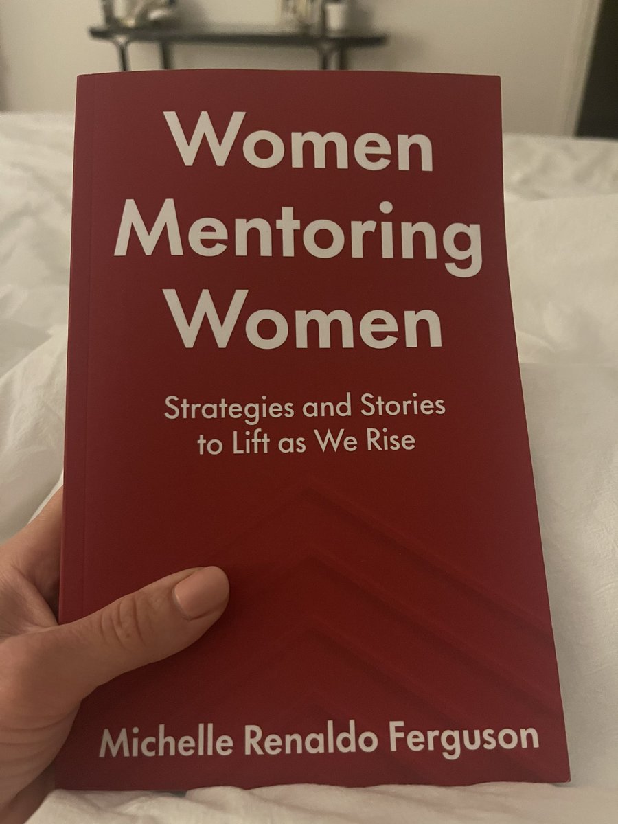 ccadishian's tweet photo. Five pages in and highly recommend 🔎🤍 #womenmentoringwomen #womenintech #inspired #mondaymotivation https://t.co/mGxvbmMioX