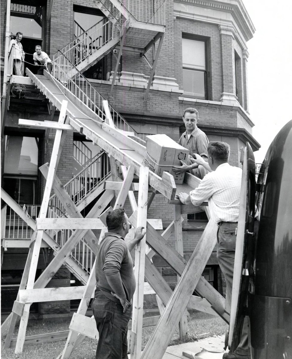 rebeccatoov's tweet photo. Is your #UMN department, center, program, etc. planning for a move or renovation? Are historical records stored in your building that could be transferred to University Archives? Contact us! https://t.co/9Na76CbJdX

📷 Library, Duluth campus, Moving, 1955. #UMNArchives https://t.co/hx6LzmPI4a