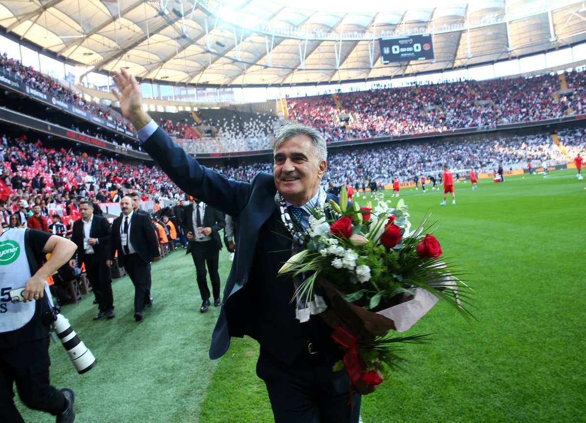Şenol Güneş yönetiminde Beşiktaş'ın Vodafone Park performansı:

✅ 50 G
🤝 11 B
❌ 2 M