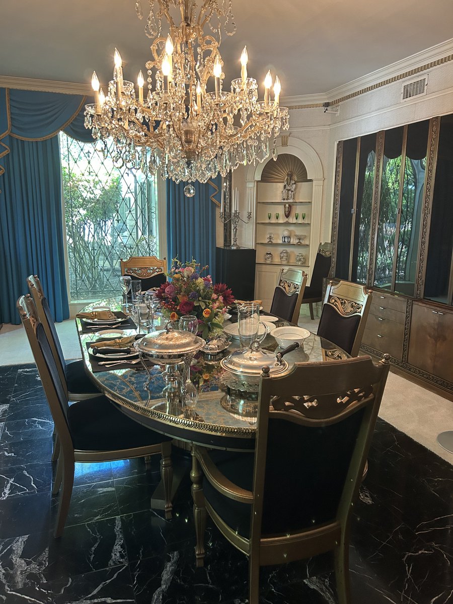 InlovewithEP's tweet photo. i still can't believe that i went to see graceland it feels like he's still there thank you elvis for such a wonderful experience https://t.co/qDaBIcW3cD