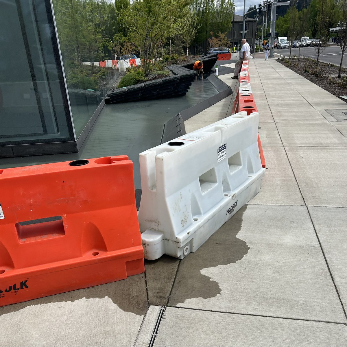 UO_Knight_Live's tweet photo. Some maintenance has decommissioned the babbling at the Knight Campus. But it will be back, purer than ever!

#goducks #oregon #science #innovation #knightcampus 

Photo taken Monday May 1 at 1:27PM. https://t.co/9fkjOlPfXD