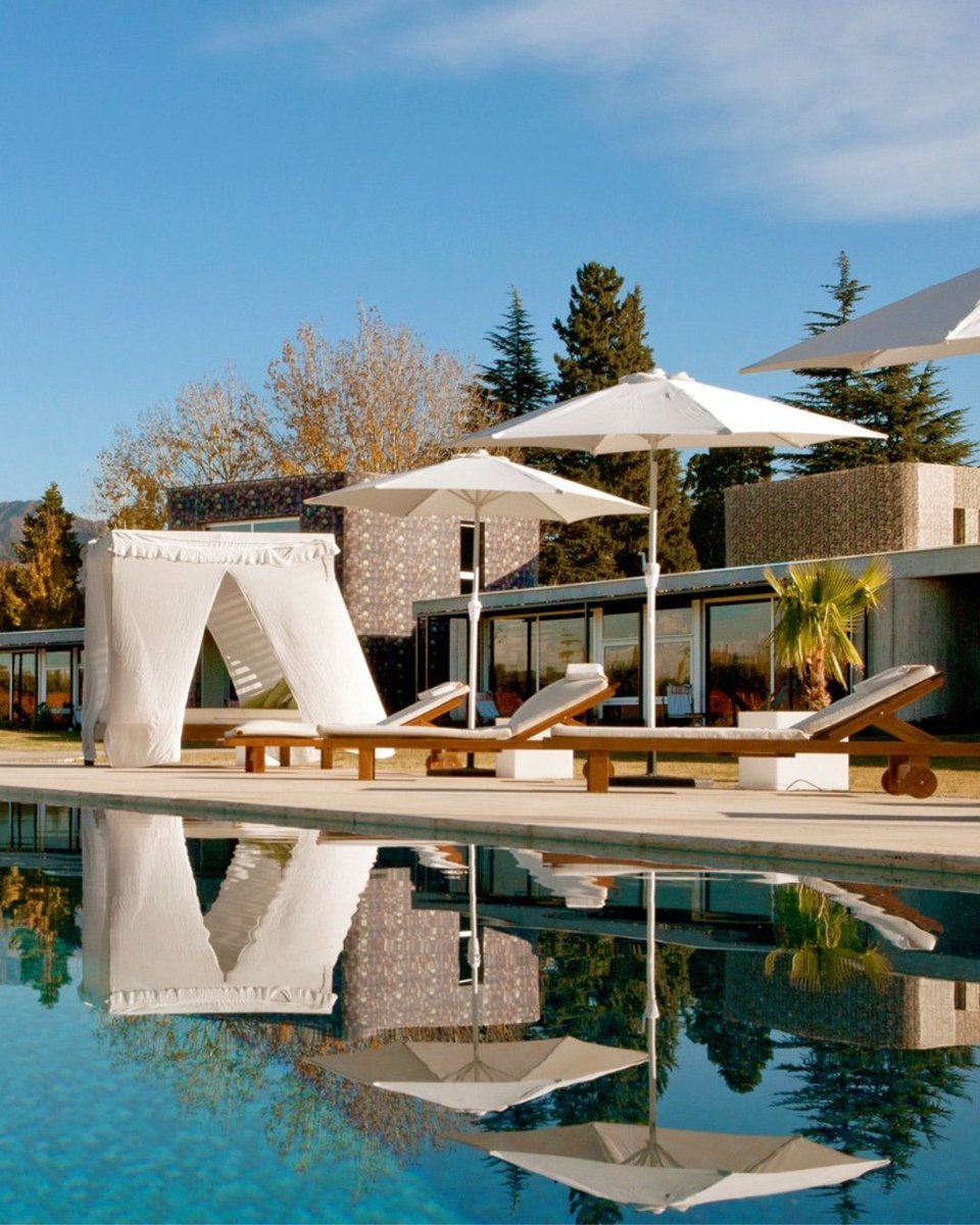 MODERN ADVENTURE tweet media