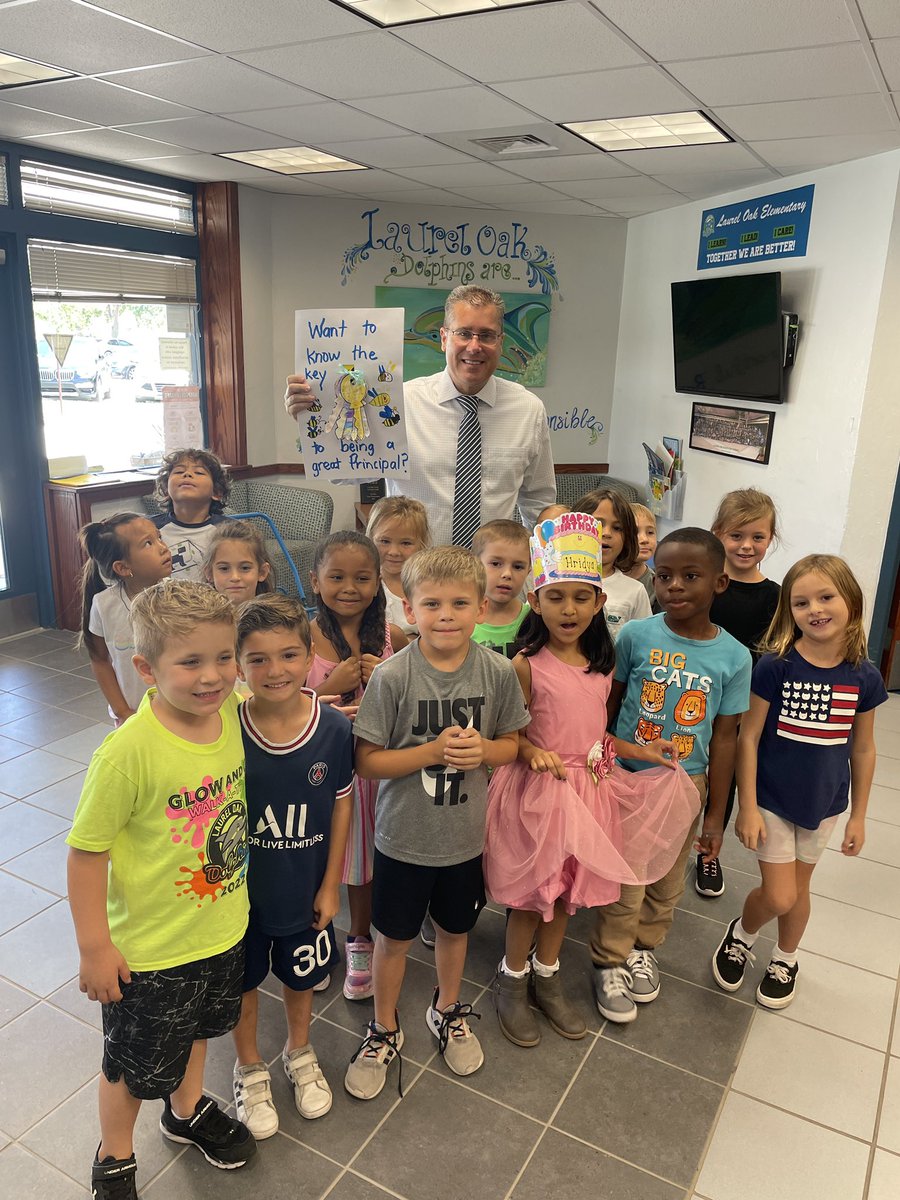 Mrs. Batiato tweet media