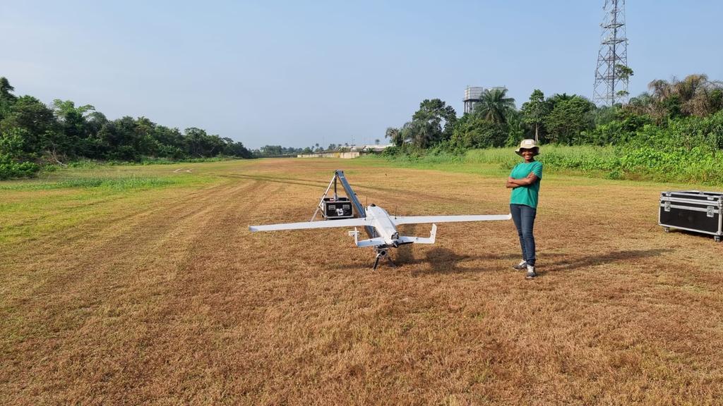 YourDroneGirl tweet media
