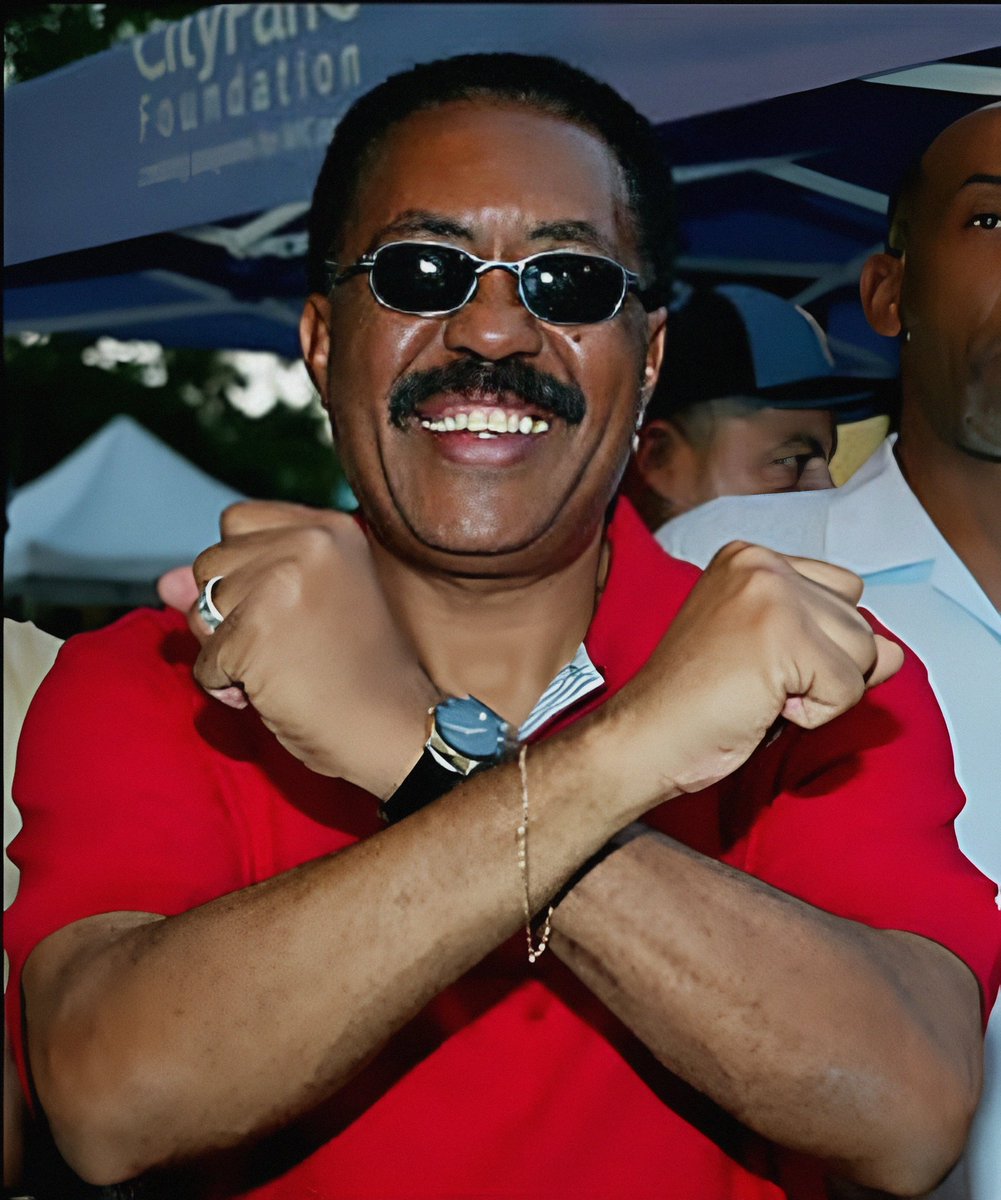 AngelinaMedinaQ's tweet photo. Hoy 01 de mayo celebramos al gran Tito Allen, notable intérprete y sonero, poseedor de un estilo elegante y refinado que desarrolló una discográfia muy interesante y de gran aporte a la Salsa en especial en su faceta como solista. #TitoAllen #ProhibidoOlvidar https://t.co/IHn4QlcRaD