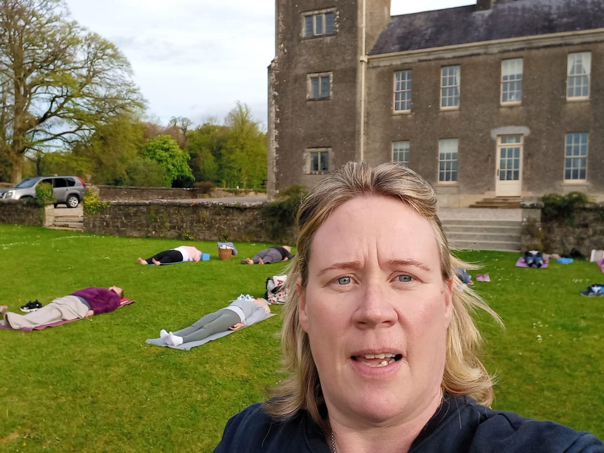 @Belleisle you did not disappoint. Silent, majestic, stunning. May Day yoga in a very special setting @CourtneyKellyC1 @Ferm_Herald @FermanaghRCN @fermanaghlakes @enabler9 @mmonaghan07 @fermanaghomagh