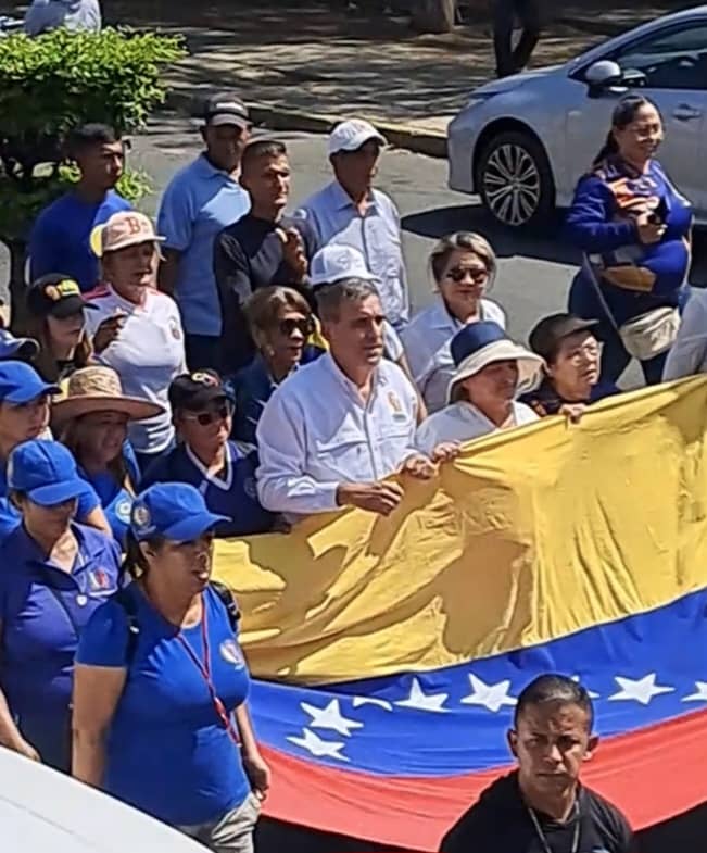 cnancy's tweet photo. https://t.co/RV8TXMm9rr Mayo #Lara activados los Municipios Jiménez, Torres, Crespo y Morán @UNT_Lara_ @partidoUNT #VnzlaExigeSaliarioDigno @manuelrosalesg @AlexisFRamosP @angelopalmerib https://t.co/7XNVv5NIkK