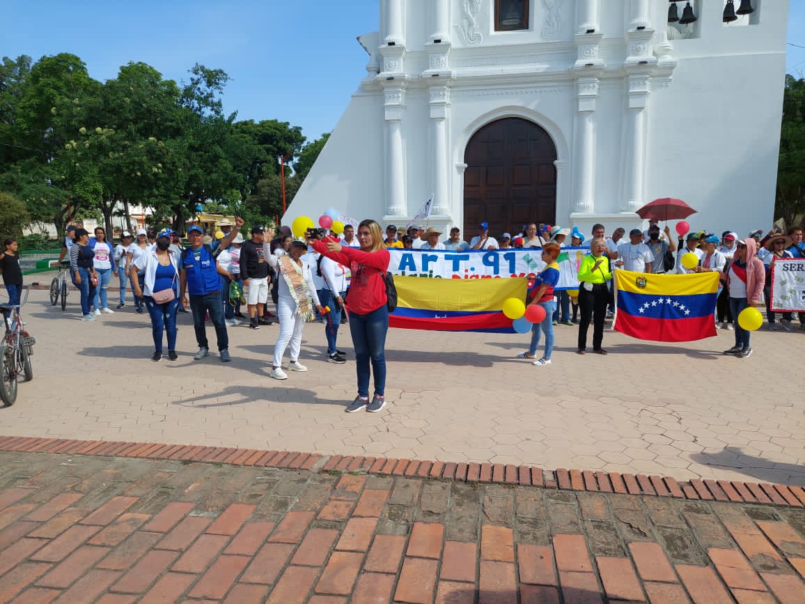 cnancy's tweet photo. https://t.co/RV8TXMm9rr Mayo #Lara activados los Municipios Jiménez, Torres, Crespo y Morán @UNT_Lara_ @partidoUNT #VnzlaExigeSaliarioDigno @manuelrosalesg @AlexisFRamosP @angelopalmerib https://t.co/7XNVv5NIkK