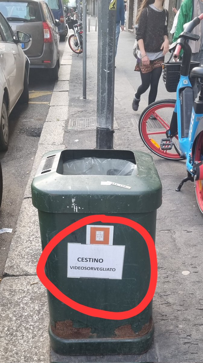 In che senso? Ma anche: perchè?
#Milano #giambellino