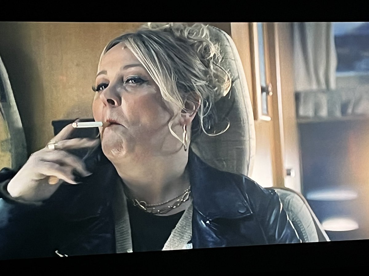 andrewjosephact's tweet photo. I’ve got a Good Chinese verb for this Tina McIntyre character …
“A smart hawk hides its talons”
@TwoCitiesTV @DecLawn #bluelights #adampatterson @gillesbannier #gallagherfilms https://t.co/HAZ3KfgeaB