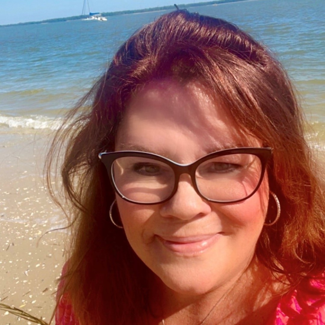 NorwaySavings's tweet photo. Please join us in congratulating Missy Babineau, recipient of the coveted NSB President’s Award! https://t.co/ulnIvmyLO7