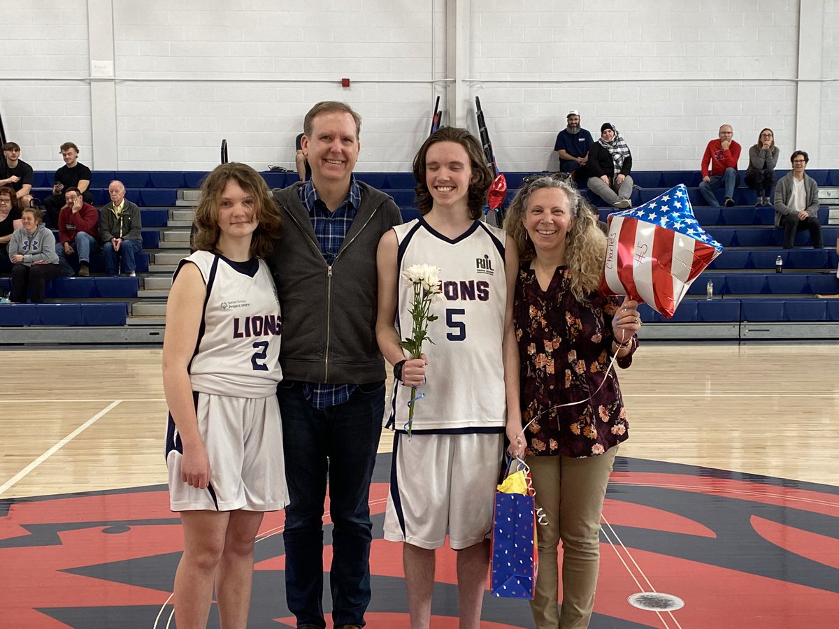 Lincoln Athletics tweet media