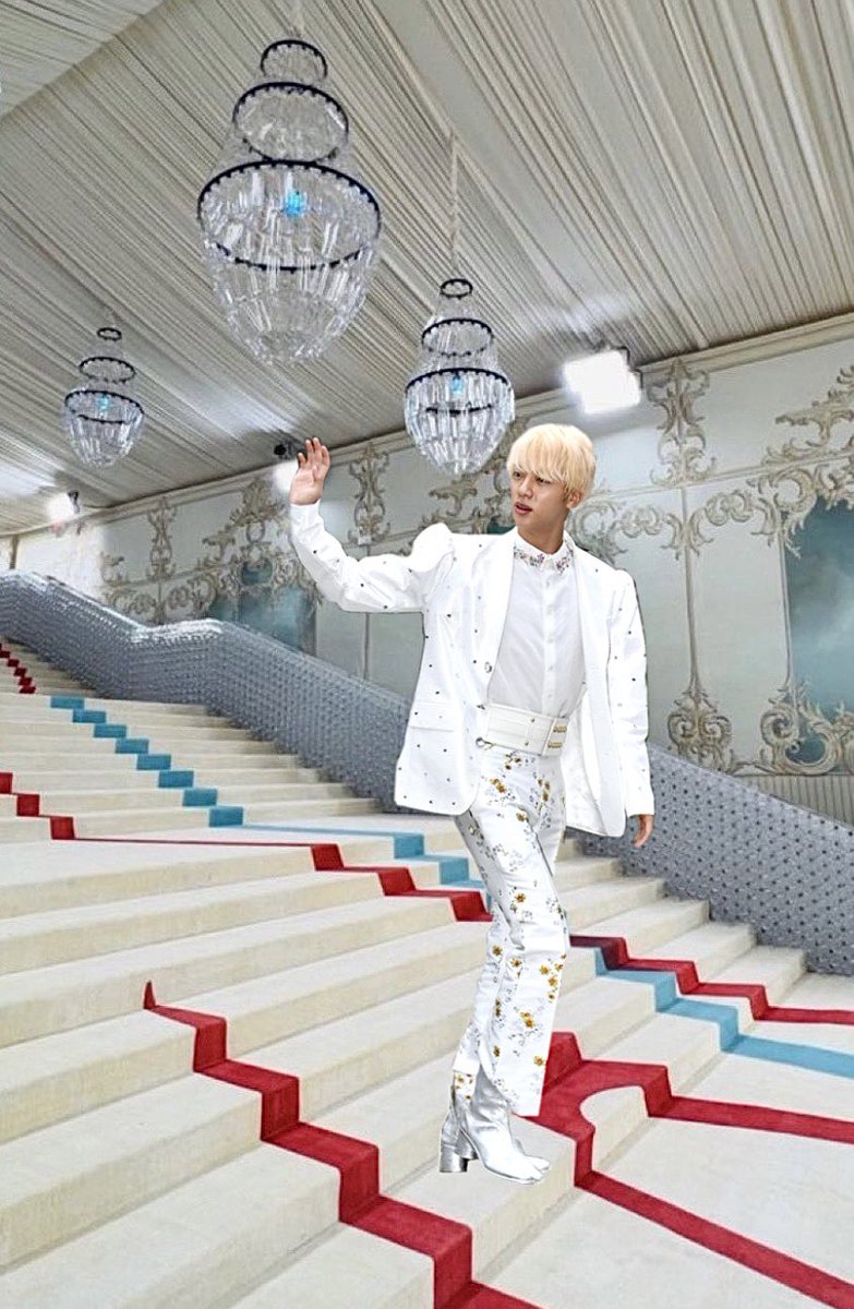 dailyjinwaist's tweet photo. kim seokjin has arrived at the met gala https://t.co/r2LK9TgOxG