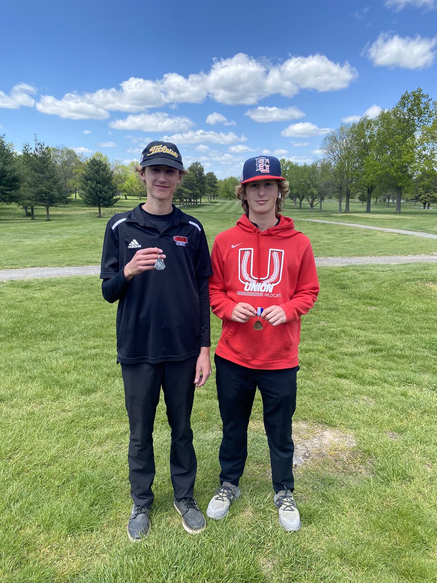 CoachGoddard8's tweet photo. FRC Golf Results

Union 338 tied 1st lost to 5th score 
2nd as a team for conference 

Pipes-76 PR 2nd overall 2nd All Conf
P Hall-80 PR 3rd 1st All Conf
Adkins-90 11th
Trybus-92 PR
Sansom-103

JV
Bray-94 PR
K Cudney-108
C Cudney-109
Goddard-124 https://t.co/aFQyacm3o2