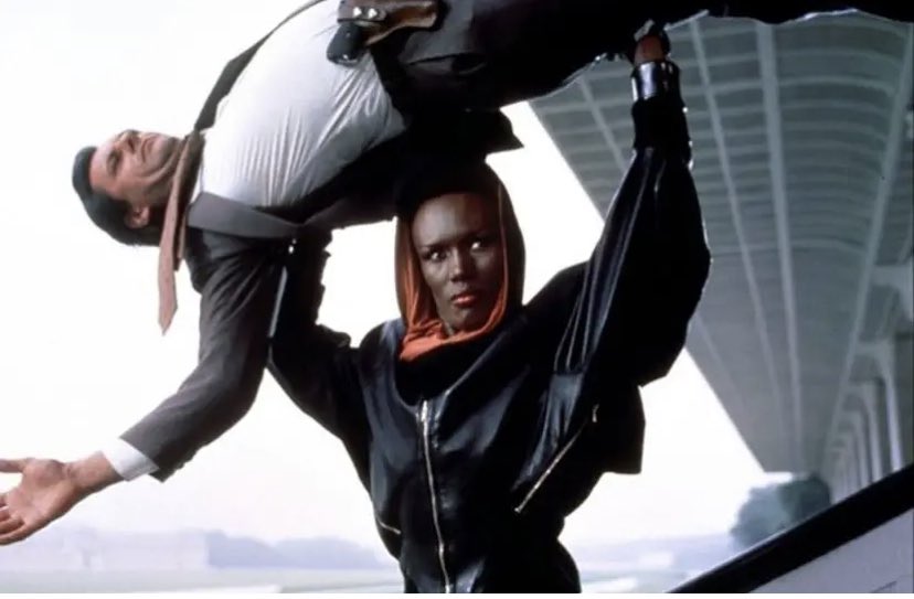 RufusPFunk's tweet photo. Happy May Day everyone! #mayday #viewtoakill #JamesBond https://t.co/NcKH1DWvM5