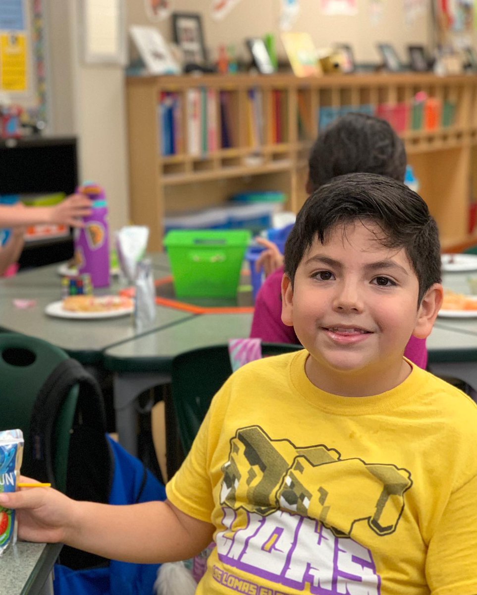 We’ve had such a blast in STEAM Club this year! For our last meeting, we partied with treats and tried out brand new STEAM materials. ⚙️ Thank you, Mrs. Hardin, for such great lessons!#laslomaslibrary #laslomasgt #neisdlibs #steamclub