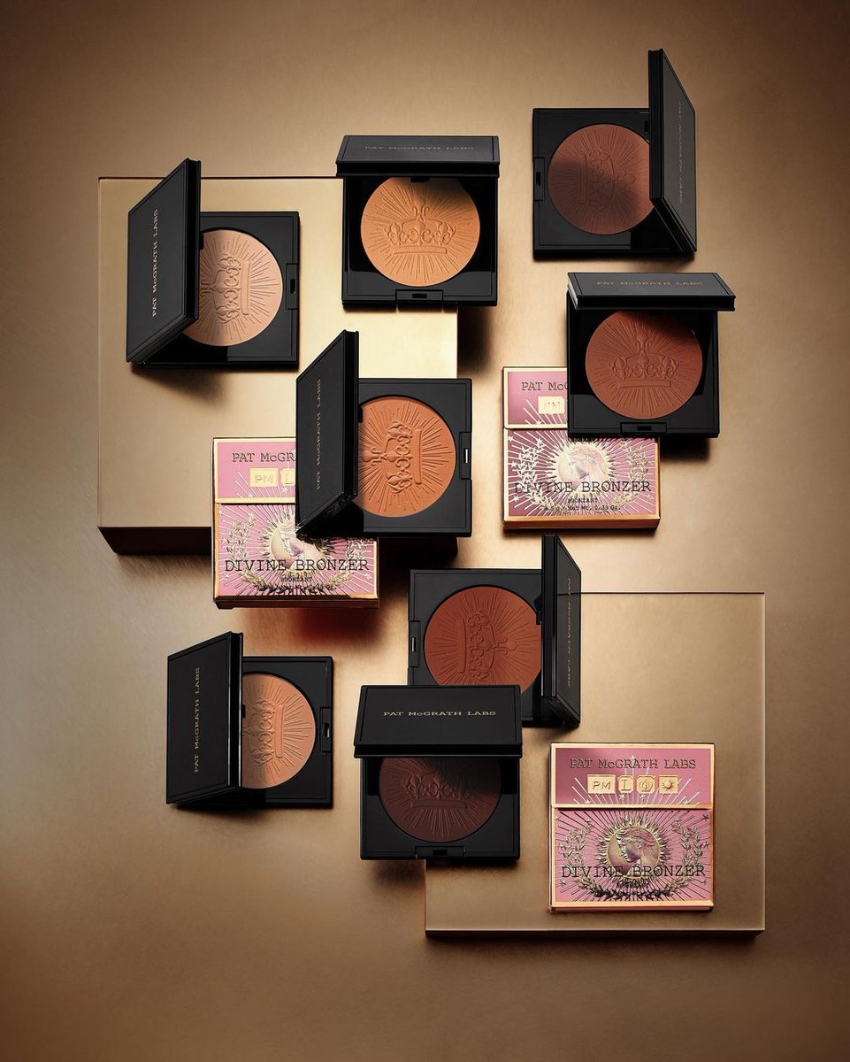 patmcgrathreal's tweet photo. Behold NEW Divine Bronzer – the essential for sculpting and highlighting your stunning beauty. Made for all skin tones, the shades are expertly crafted to harmonise red, golden, and neutral tints. 🌞🌅🌞The #DivineBronzeCollection is AVAILABLE NOW at https://t.co/YbyGE7Ocgf https://t.co/TuStkd3KW6