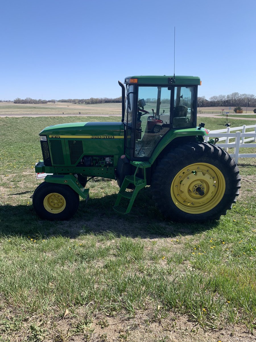 cfresh55's tweet photo. @az_farms 7810 3800hrs unknown price within 20 miles of that tractor. Must be time to sell! 🔥🔥 https://t.co/r3uNEToeaC