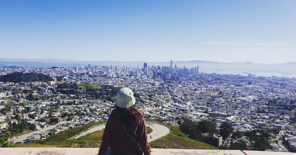 Arlukatalate's tweet photo. 🏙️🤍 https://t.co/5HUeT4qMf3