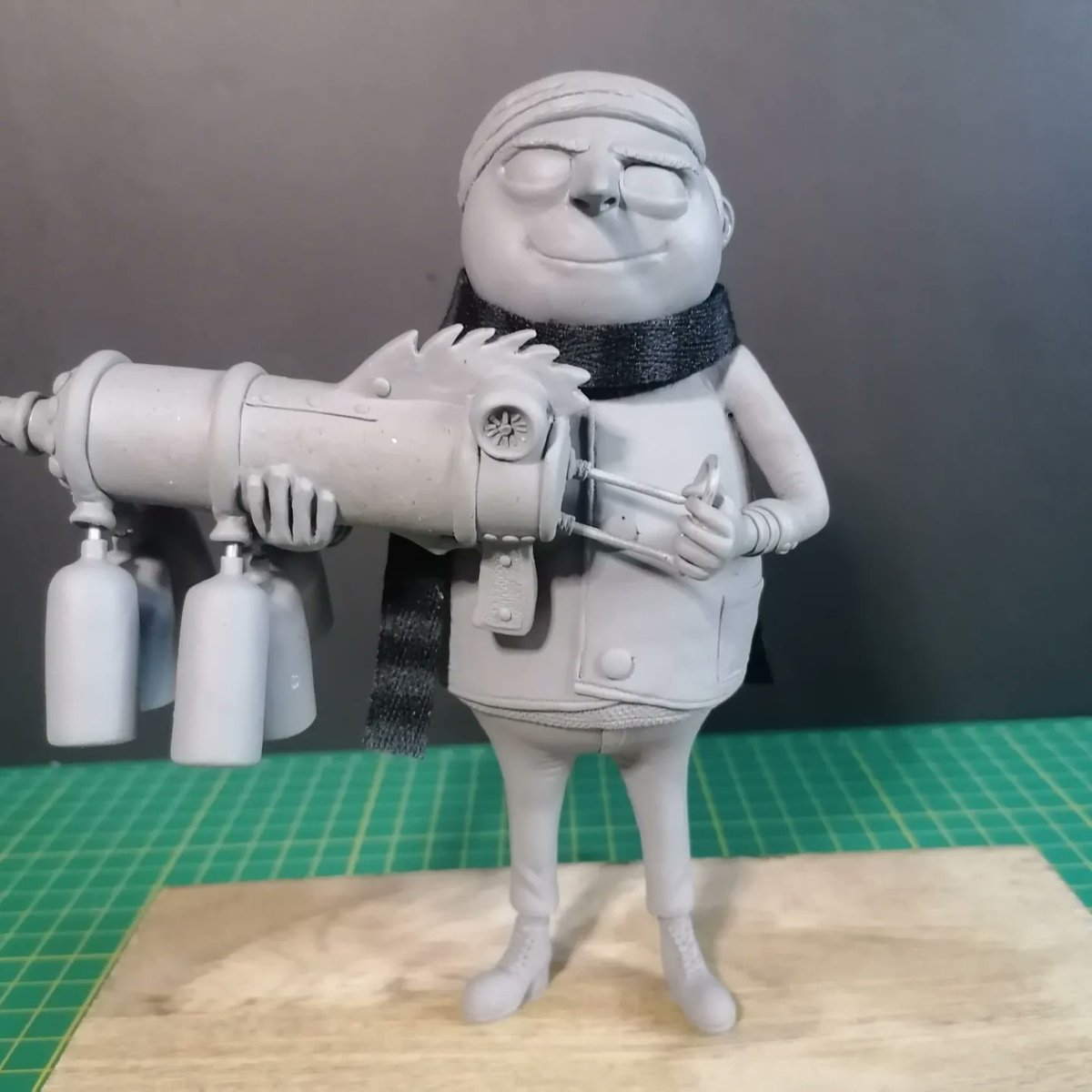 Wolfpard's tweet photo. @herr_lorenz_ Hola, soy escultor autodidacta y estos son algunos de nuestros trabajos. ¿Quieres ver el proceso? Síguenos en nuestro canal de youtube, no olvides suscribirte: https://t.co/0TVZ0ldFXS https://t.co/yCxNkwA8Q7