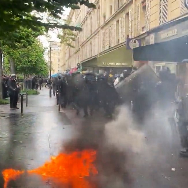 French workers protesting in the streets of Paris 

 #Revolution #Solidarité #1Mai2023