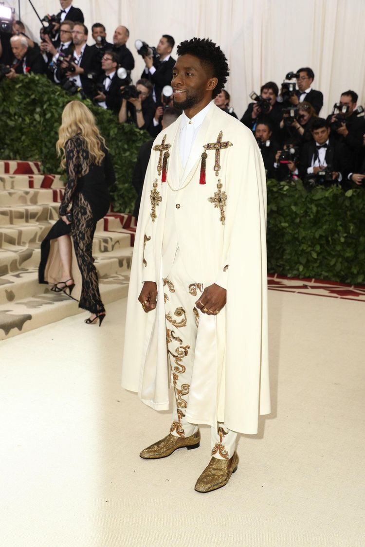 acervoears's tweet photo. 🚨NOSSO REI: ruan @batmancine no met gala! https://t.co/PjhVlv1l88