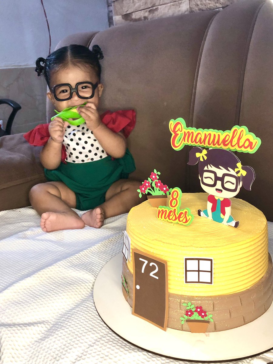esterriber's tweet image. Feliz 8 meses minha Chiquinha 😍😍😍