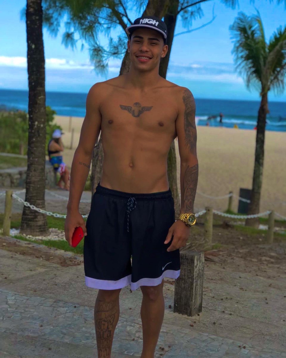 🌊