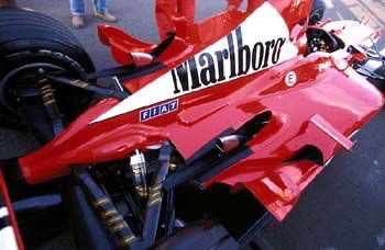 robertofunoat's tweet photo. Uno dei capolavori dell’ ingegneria applicata alle quattro ruote 
@FerrariF1FRA @tr_tifosi @FranceScuderia @PortalFerrariBR #F1 #Ferrari #F2002 https://t.co/2ngyJKlDvV