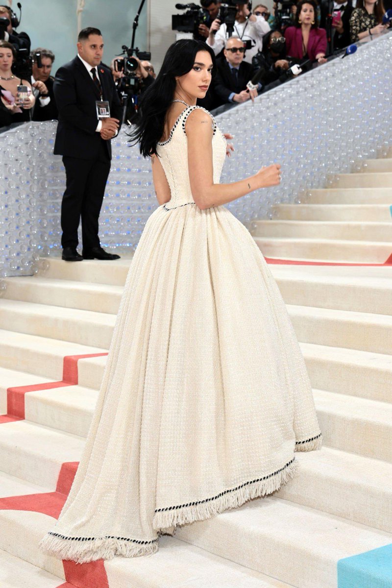 Dua Lipa at #MetGala