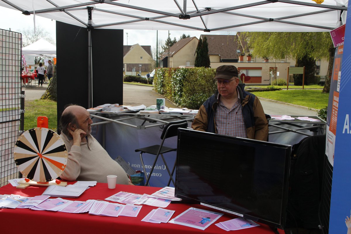 Parcours du Cœur à l'Institut Perdizet de la Fondation ARC EN CIEL à Giromagny ce samedi 29 avril. CARDIO Franche-Comté y était invitée pour communiquer et informer sur la prévention et la communication sur les maladies cardio-vasculaires