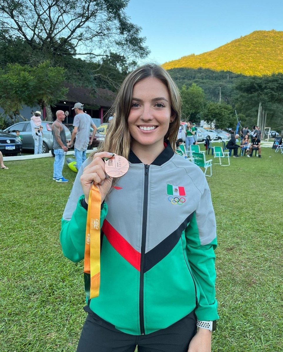 Patricio Aguilar (@patoaguilar73) on Twitter photo Logra @SofiaReinoso20 boleto a los Panam de <a href="/santiago2023/">Santiago 2023</a> al ganar bronce en slalom cross y 4to en slalom dentro del Panam de canotaje realizado en #Brasil
#Felicidades
📸: SR / IG Logra @SofiaReinoso20 boleto a los Panam de <a href="/santiago2023/">Santiago 2023</a> al ganar bronce en slalom cross y 4to en slalom dentro del Panam de canotaje realizado en #Brasil
#Felicidades
📸: SR / IG