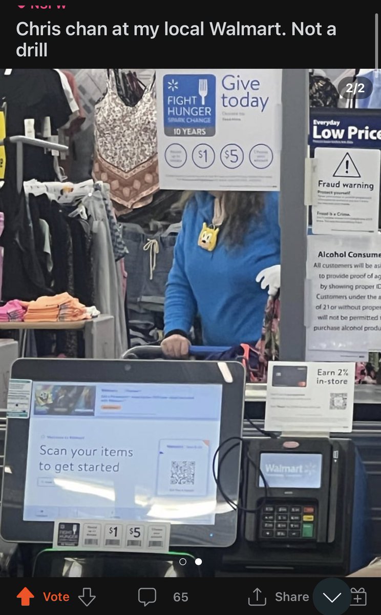 _misatokinnie_'s tweet photo. CHRIS CHAN WAS SPOTTED IN THE WILD???? https://t.co/bBw1pyUYfJ