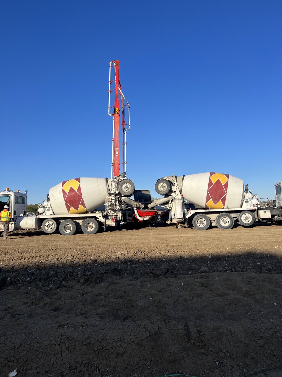 PSDK9Tar's tweet photo. Great day and good job by MCCI pouring a lot of concrete and getting the job done. The crew worked hard and it was appreciated. #BuildHCI https://t.co/0mpIM0t2FR