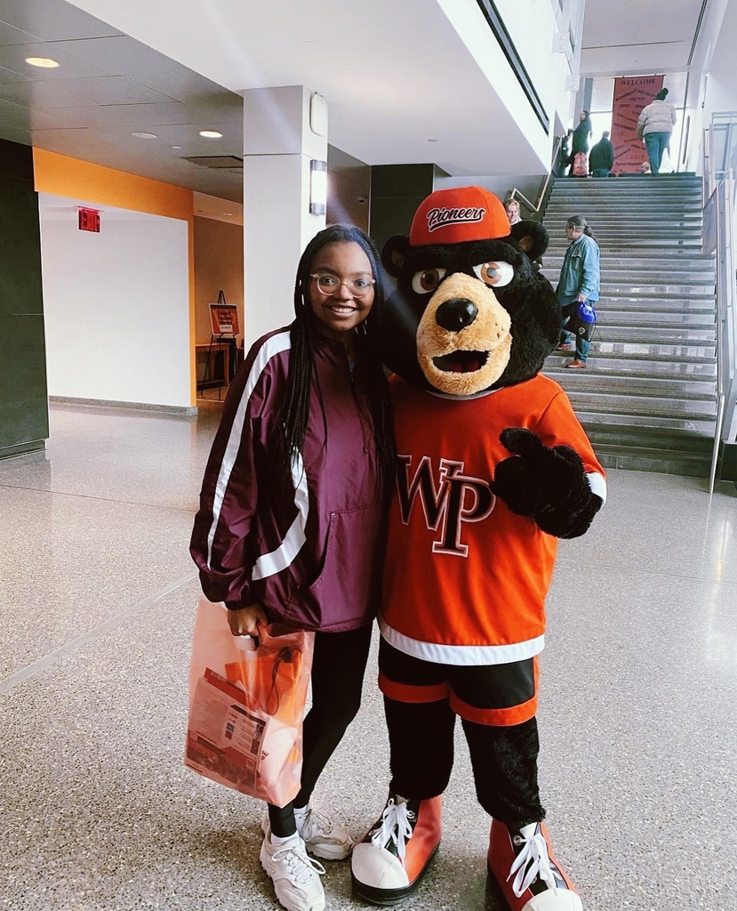 Welcome home Pioneers 🧡🐻 Celebrating #NationalDecisionDay today 🧡 We’re so excited to meet our newest Pioneers to #WPUNJ 👏

Don’t forget to tag us at <a href="/wpunj/">wpunj</a> <a href="/WPUNJ_Admission/">WP Admissions</a> or #wpaccepted in your admission photos 👏👏

And remember! #wearewillpower 💪