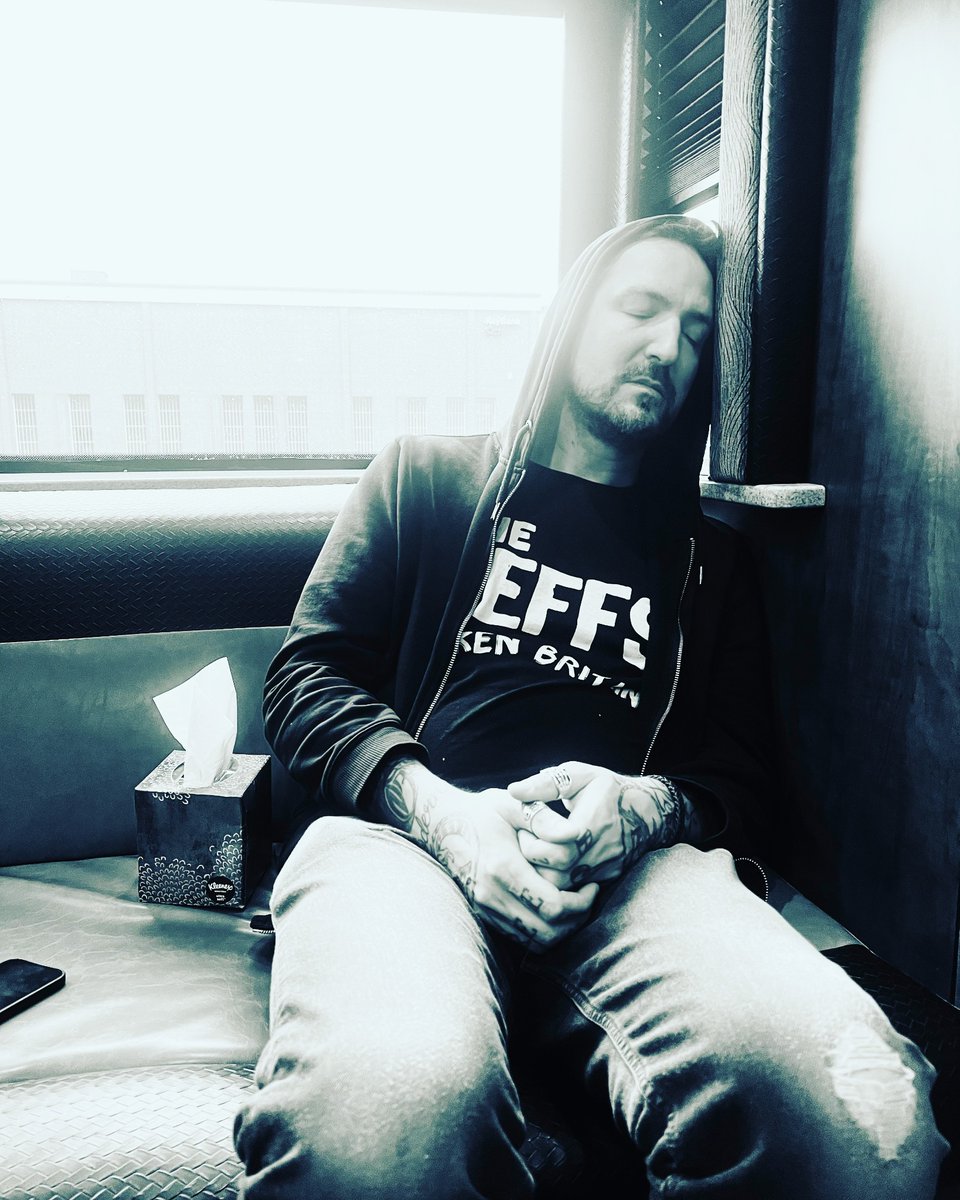 Friends. I’m beyond gutted to have to announce that I can’t do tonight’s show in Pittsburgh or tomorrow’s in Rochester NY.