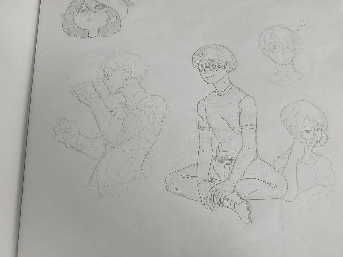 Noire_HT's tweet photo. Some buff boy sketches
.
.
.
#art #drawing #sketch https://t.co/mojqjD69i7