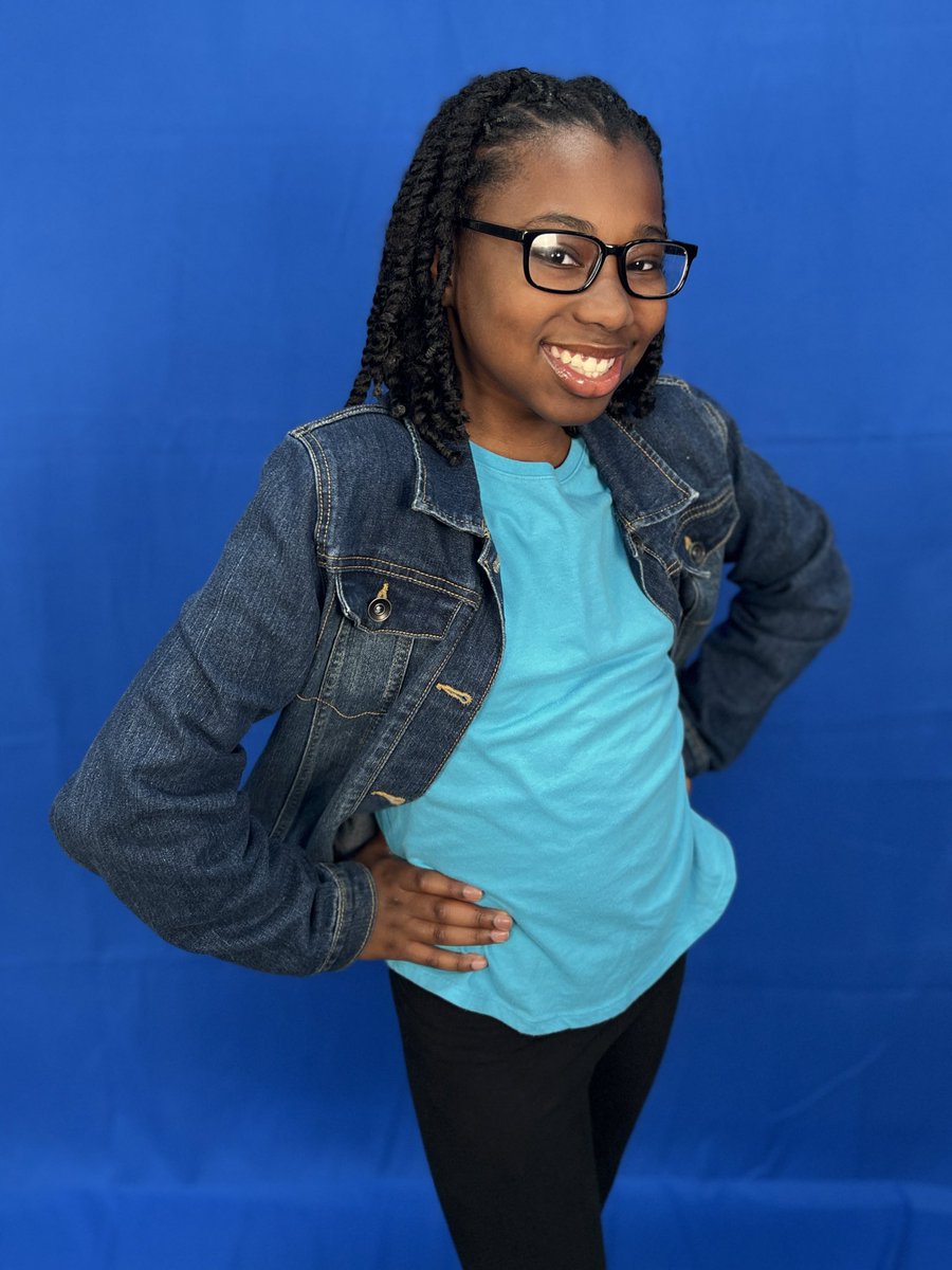 JJHSingsBuda's tweet photo. #CountdowntoCurtainsUp means it’s time for #CastSpotlights Today we’re showcasing Mia as museum director Miss Sandra! “My favorite part about playing Sandra is how sassy she is. Plus, she lets all her feelings go and never holds back.” @Woodridge68 https://t.co/ieamvu4q0P