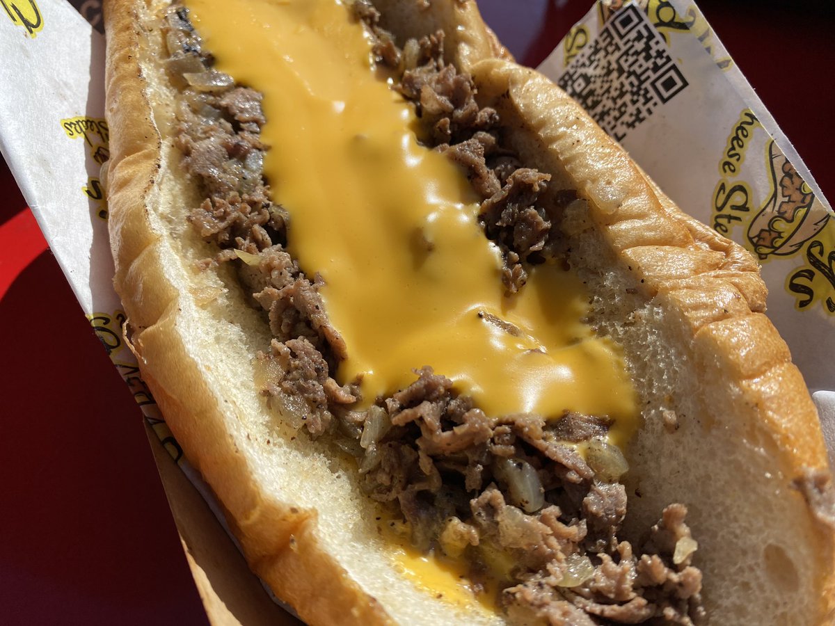 JohnCerilli's tweet photo. .@Mets #Doubleheaders create hunger, so I made my way to the @CocaCola Corner here at @CitiField to delight in a @ChiddysSteaks #cheesesteak!  SO good! #LGM #LFGM #Flushing #Queens #NYC @MLB #baseball ⚾️ 🎩 🍎 💙  🧡 https://t.co/miLZqSYgSd